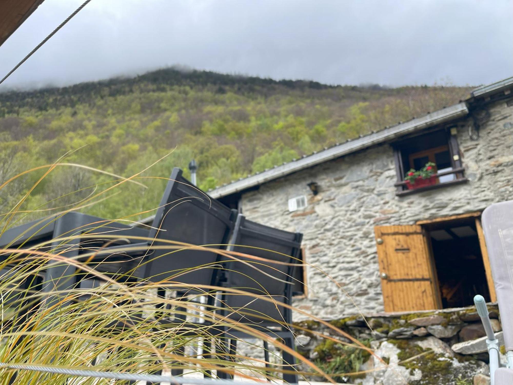 Grange Renovee, Pyrenees Ariegeoises, Gite Haute Ariege Auzat Exteriör bild