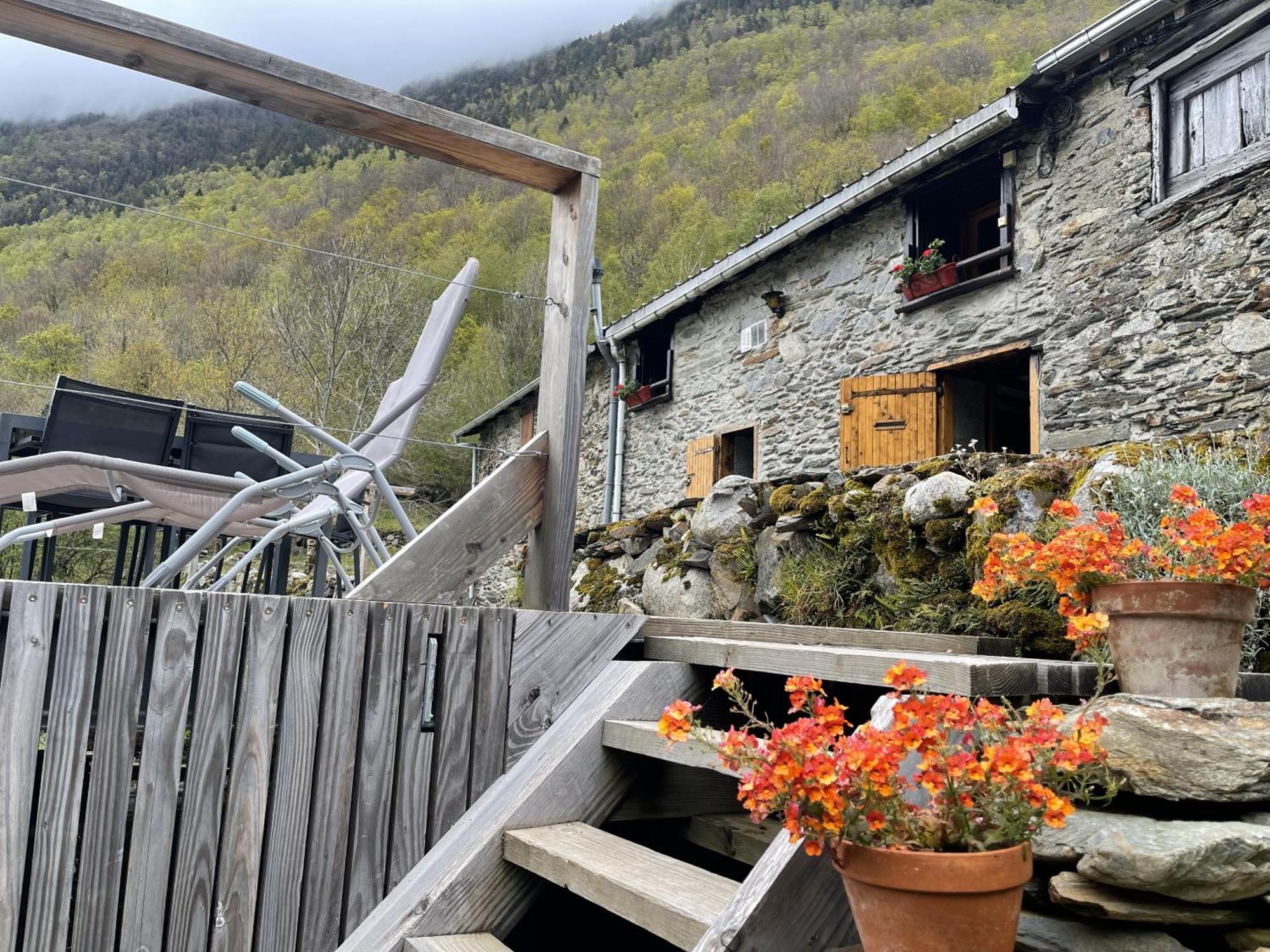 Grange Renovee, Pyrenees Ariegeoises, Gite Haute Ariege Auzat Exteriör bild